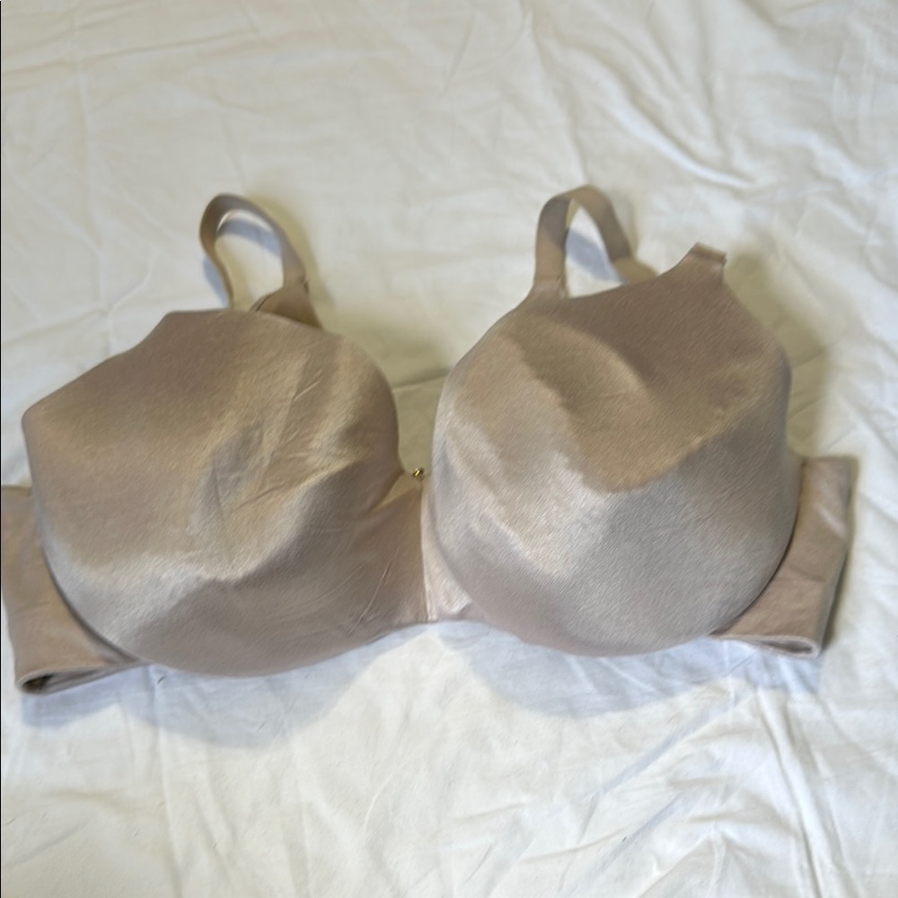 Cacique Back Smoothing Bra sz 44DD Satin Beige Lined Underwired
